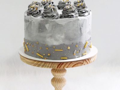 Concret Cake com sprinkles